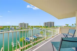 1621 Gulf Blvd, Clearwater Beach, FL 33767 - Photo 9