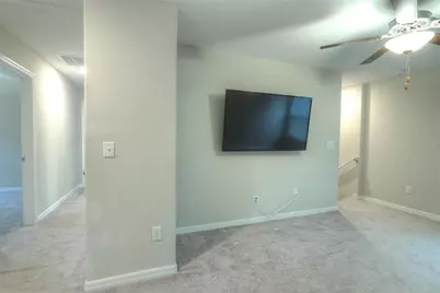 7217 Ronnie Gardens Court, Tampa, FL 33619 - Photo 17