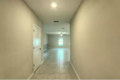 7217 Ronnie Gardens Court, Tampa, FL 33619 - Photo 5