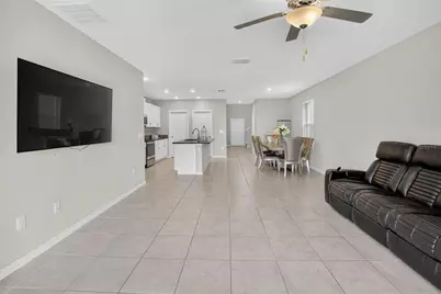 31814 Barrel Wave Way, Wesley Chapel, FL 33545 - Photo 25