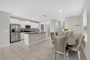 31814 Barrel Wave Way, Wesley Chapel, FL 33545 - Photo 21