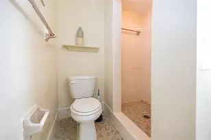 400 S Meteor Ave, Clearwater, FL 33765 - Photo 9
