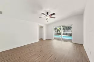 528 Lucerne Ave, Tampa, FL 33606 - Photo 11