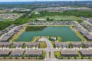 635 Royal Empress Dr, Ruskin, FL 33570 - Photo 31