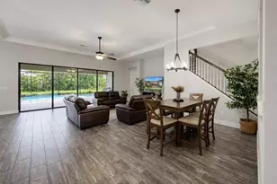 13211 Wildflower Meadow Dr, Riverview, FL 33579 - Photo 9