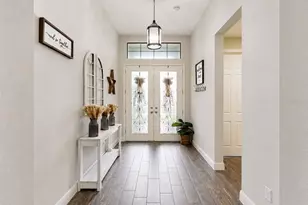 13211 Wildflower Meadow Dr, Riverview, FL 33579 - Photo 5