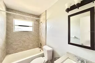 673 59th St S, Saint Petersburg, FL 33707 - Photo 21