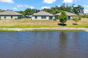 1461 Golden Glow Dr, Ruskin, FL 33570 - Photo 23