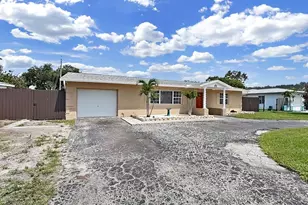 5931 49th Ave N, Saint Petersburg, FL 33709 - Photo 43