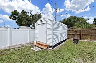 5931 49th Ave N, Saint Petersburg, FL 33709 - Photo 37