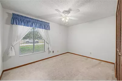 901 Tarawood Lane, Valrico, FL 33594 - Photo 11