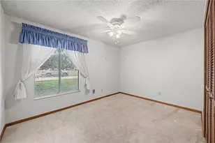 901 Tarawood Ln, Valrico, FL 33594 - Photo 11