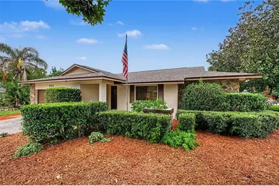 901 Tarawood Lane, Valrico, FL 33594 - Photo 3