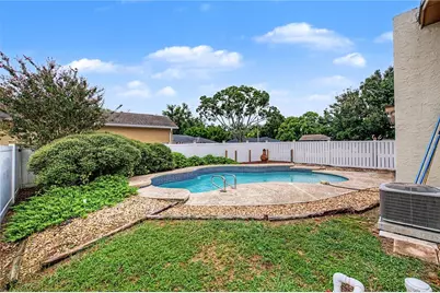 901 Tarawood Lane, Valrico, FL 33594 - Photo 27
