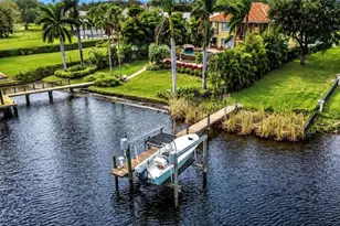 4929 N River Shore Dr, Tampa, FL 33603 - Photo 3