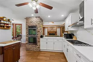1055 Riverside Ridge Rd, Tarpon Springs, FL 34688 - Photo 23