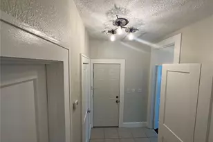 2610 Central Ave, Saint Petersburg, FL 33712 - Photo 5