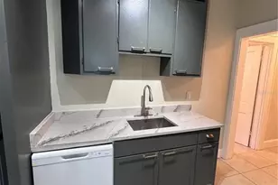2610 Central Ave, Saint Petersburg, FL 33712 - Photo 3
