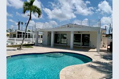 14162 W Parsley Drive, Madeira Beach, FL 33708 - Photo 11