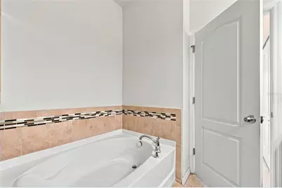 5156 Bay Isle Circle, Clearwater, FL 33760 - Photo 27