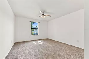 5156 Bay Isle Cir, Clearwater, FL 33760 - Photo 23