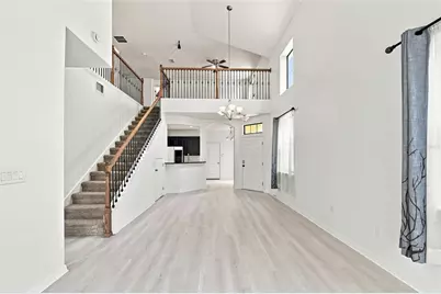 5156 Bay Isle Circle, Clearwater, FL 33760 - Photo 5