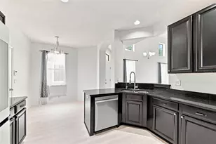 5156 Bay Isle Cir, Clearwater, FL 33760 - Photo 13