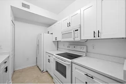 17104 Carrington Park Drive #516, Tampa, FL 33647 - Photo 5