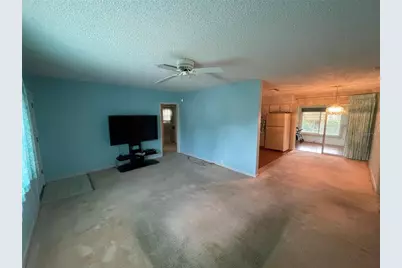 635 Deville Drive E, Largo, FL 33771 - Photo 5