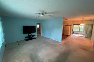 635 Deville Dr E, Largo, FL 33771 - Photo 5
