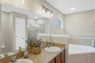 7811 Princeton Manor Cir, Lakeland, FL 33809 - Photo 23