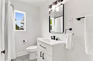 1701 41st St S, Saint Petersburg, FL 33711 - Photo 25
