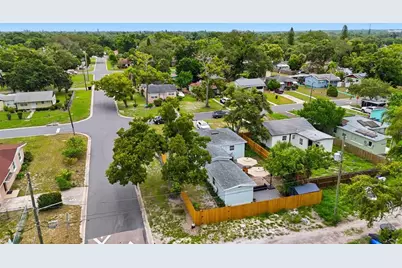 1701 41st Street S, Saint Petersburg, FL 33711 - Photo 33
