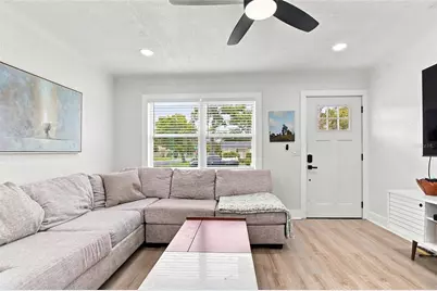 1701 41st Street S, Saint Petersburg, FL 33711 - Photo 7