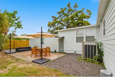 1701 41st Street S, Saint Petersburg, FL 33711 - Photo 29