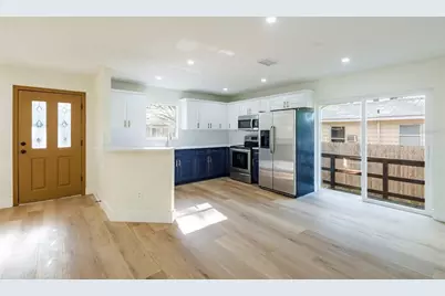 6409 N 41st Street, Tampa, FL 33610 - Photo 13