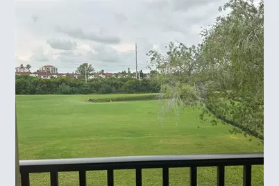 6335 Palma Del Mar Boulevard S #221, Saint Petersburg, FL 33715 - Photo 13