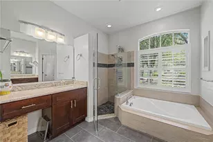 9402 Hunters Pond Dr, Tampa, FL 33647 - Photo 17