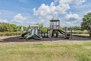 9402 Hunters Pond Dr, Tampa, FL 33647 - Photo 59