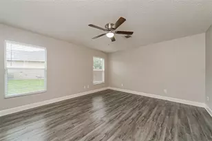 162 Hidden Pointe Ln, Groveland, FL 34736 - Photo 13