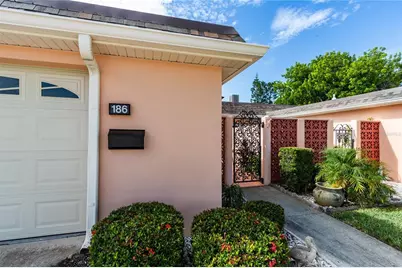 186 Boca Ciega Point South Boulevard, Saint Petersburg, FL 33708 - Photo 7