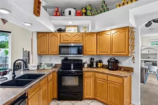 9123 Mavis Rd, Weeki Wachee, FL 34613 - Photo 19