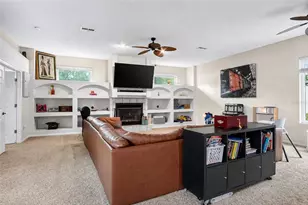 9123 Mavis Rd, Weeki Wachee, FL 34613 - Photo 9