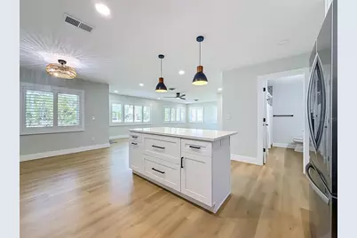 3602 Casablanca Avenue, Saint Pete Beach, FL 33706 - Photo 17