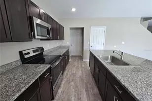 5493 Siltstone St, Lakeland, FL 33803 - Photo 9