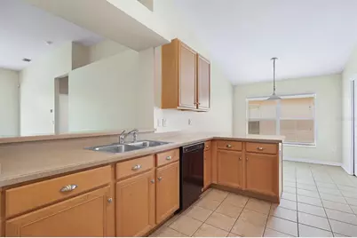 6328 Bridgecrest Drive, Lithia, FL 33547 - Photo 5