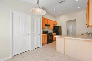 6328 Bridgecrest Dr, Lithia, FL 33547 - Photo 9
