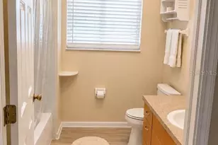 2328 Pleasure Run Dr, Ruskin, FL 33570 - Photo 17