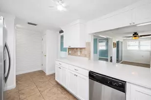 3627 Grayton Dr, New Port Richey, FL 34652 - Photo 21
