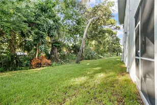 3890 34th Ave S, Saint Petersburg, FL 33711 - Photo 11